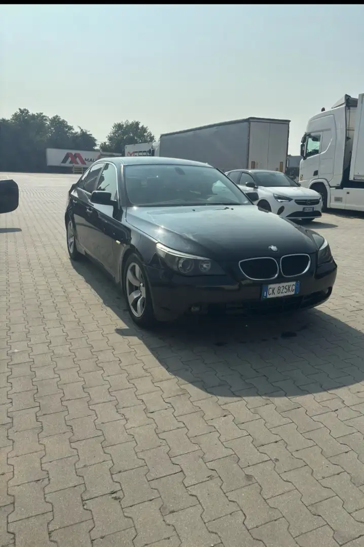 BMW 525 525d Titanium - 1