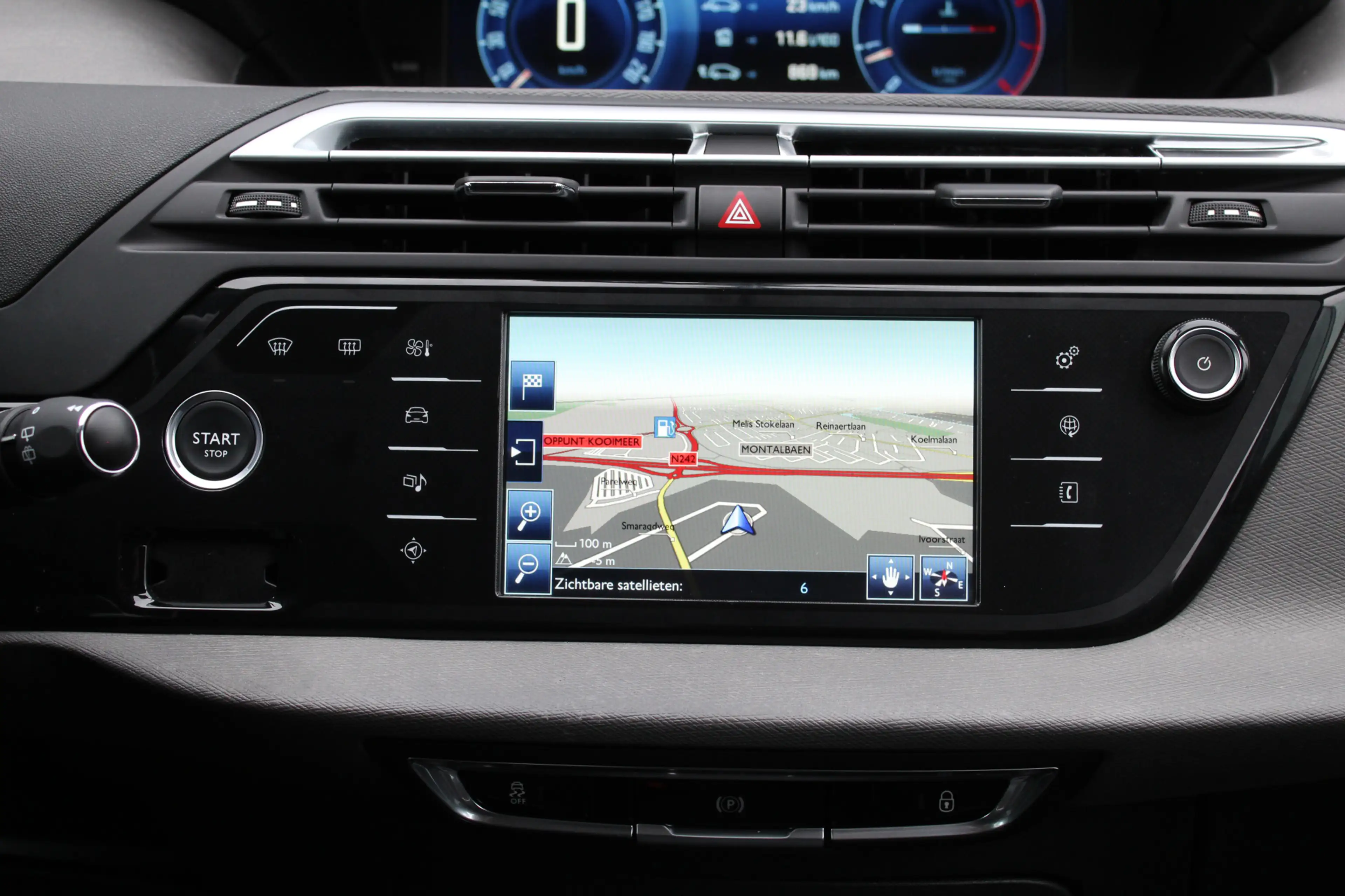 Citroen Grand C4 Picasso 1.6 e-THP Business / 7 Persoons / Automaat — photo 13