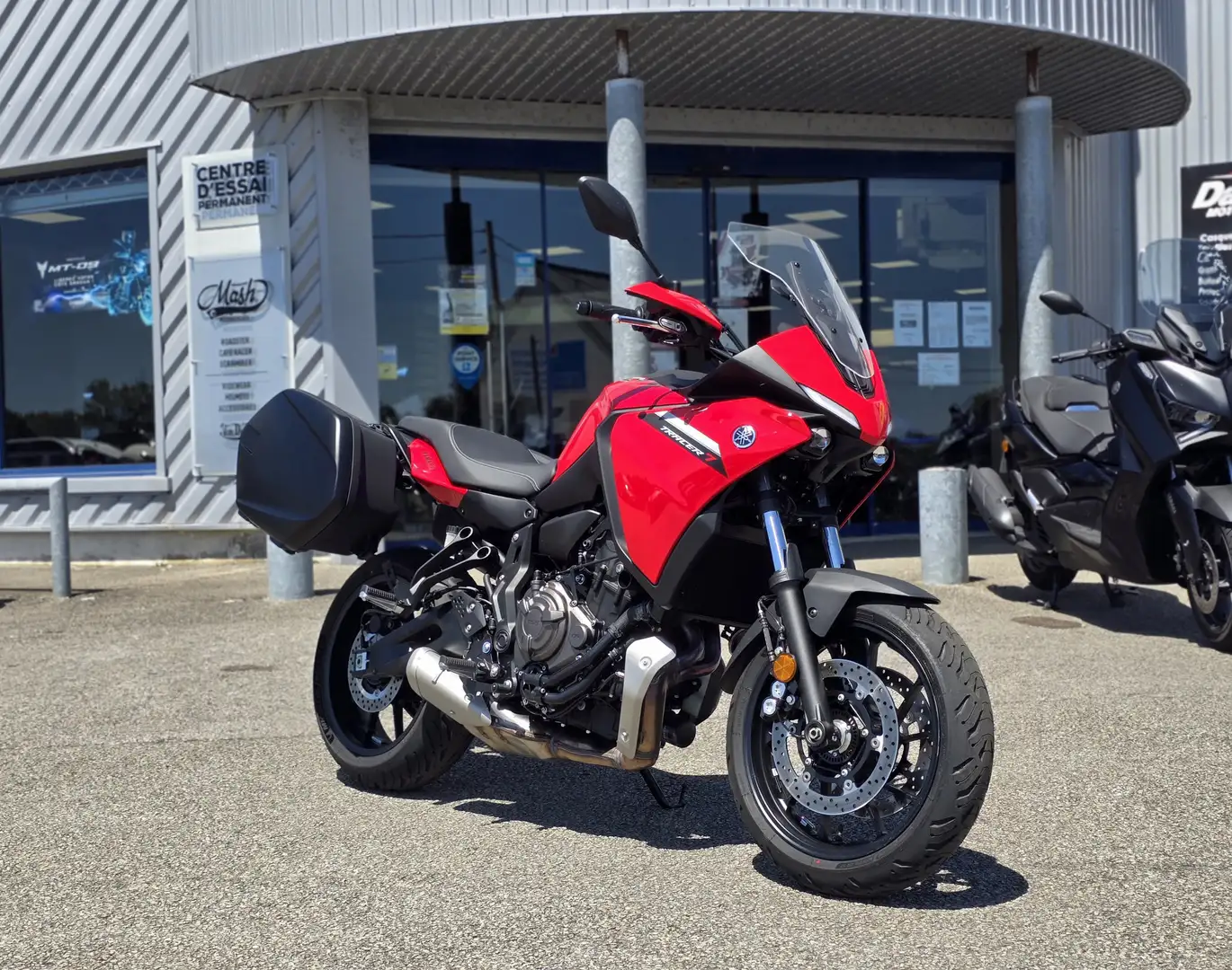 Yamaha Tracer 7 Rouge - 1