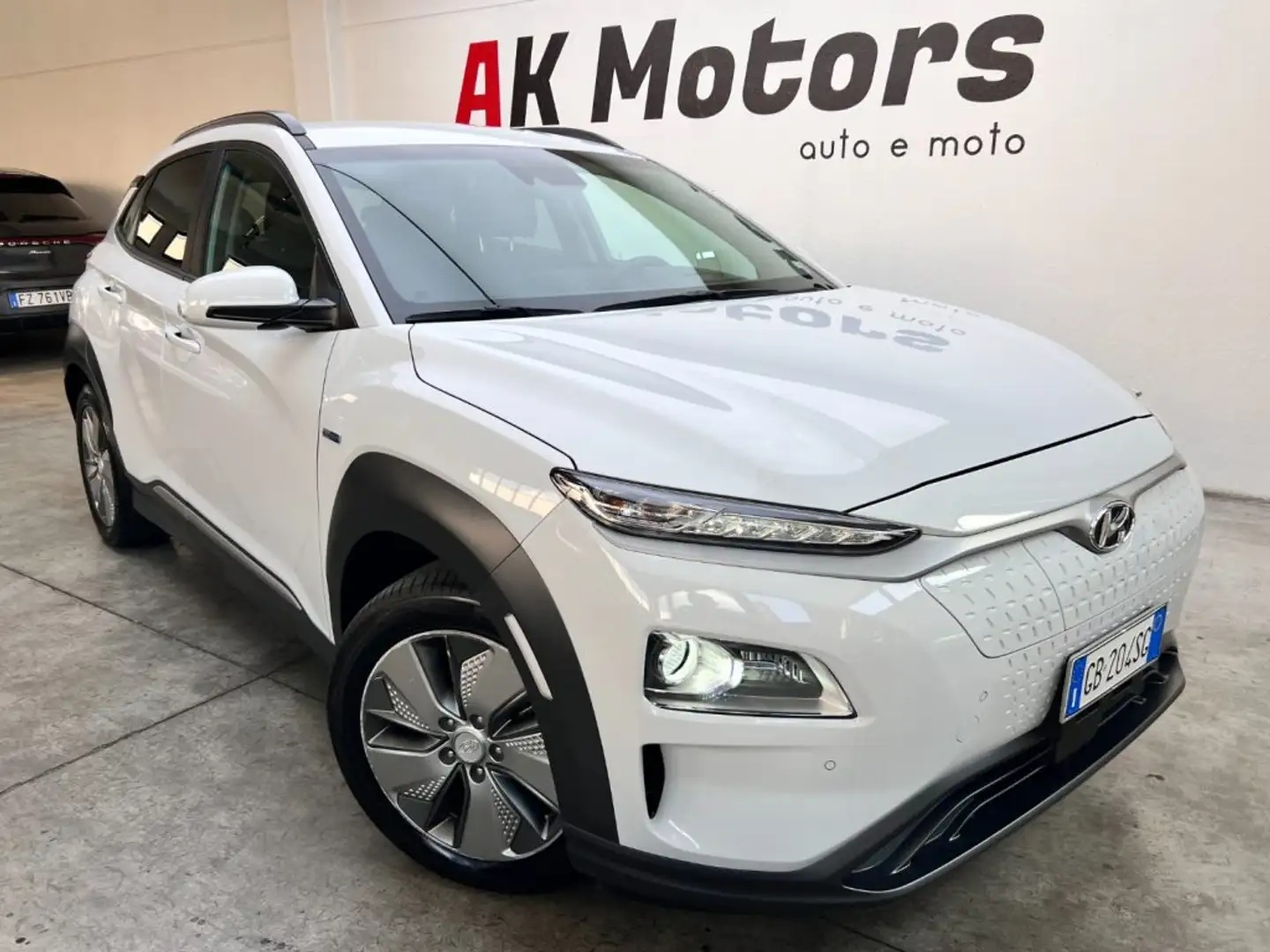 Hyundai KONA EV 64 kWh Exellence Bianco - 1