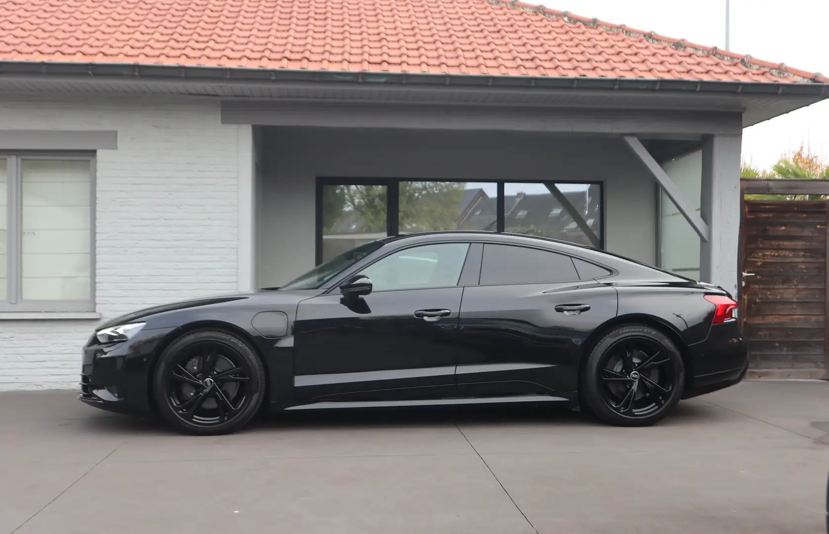 Audi e-tron GT Adapt/Pano/B&O/Leder/Laser Matrix/360°/Head-up Nero - 2