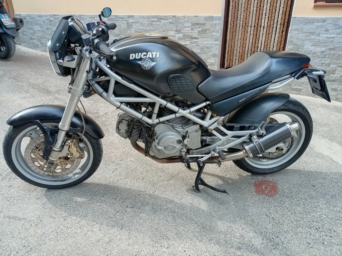 Ducati Monster 620 Noir - 2