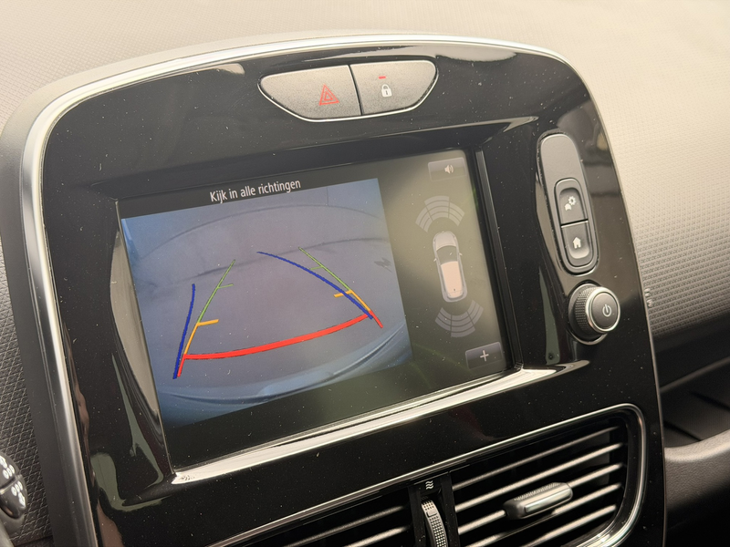 Renault Clio 1.6 R.S. Trophy 220PK 18'' LED Navi Cruise Clima — photo 20