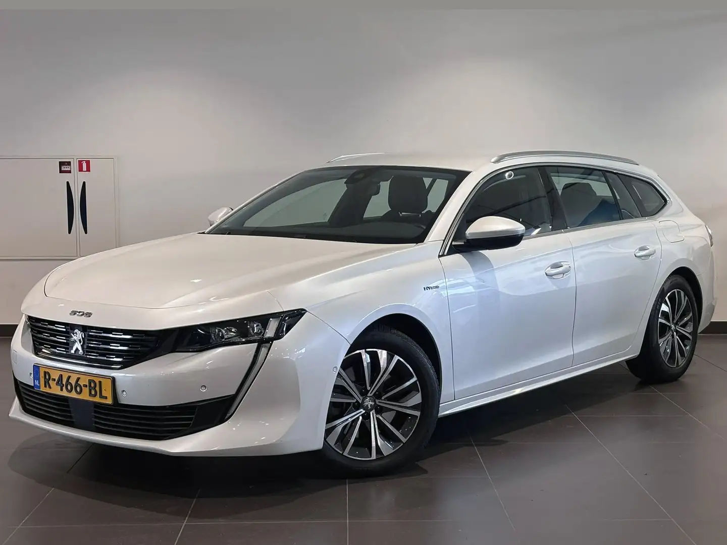 Peugeot 508 SW Allure Pack 1.6 HYbrid 225pk e-EAT8 | NAVI | CA Wit - 2