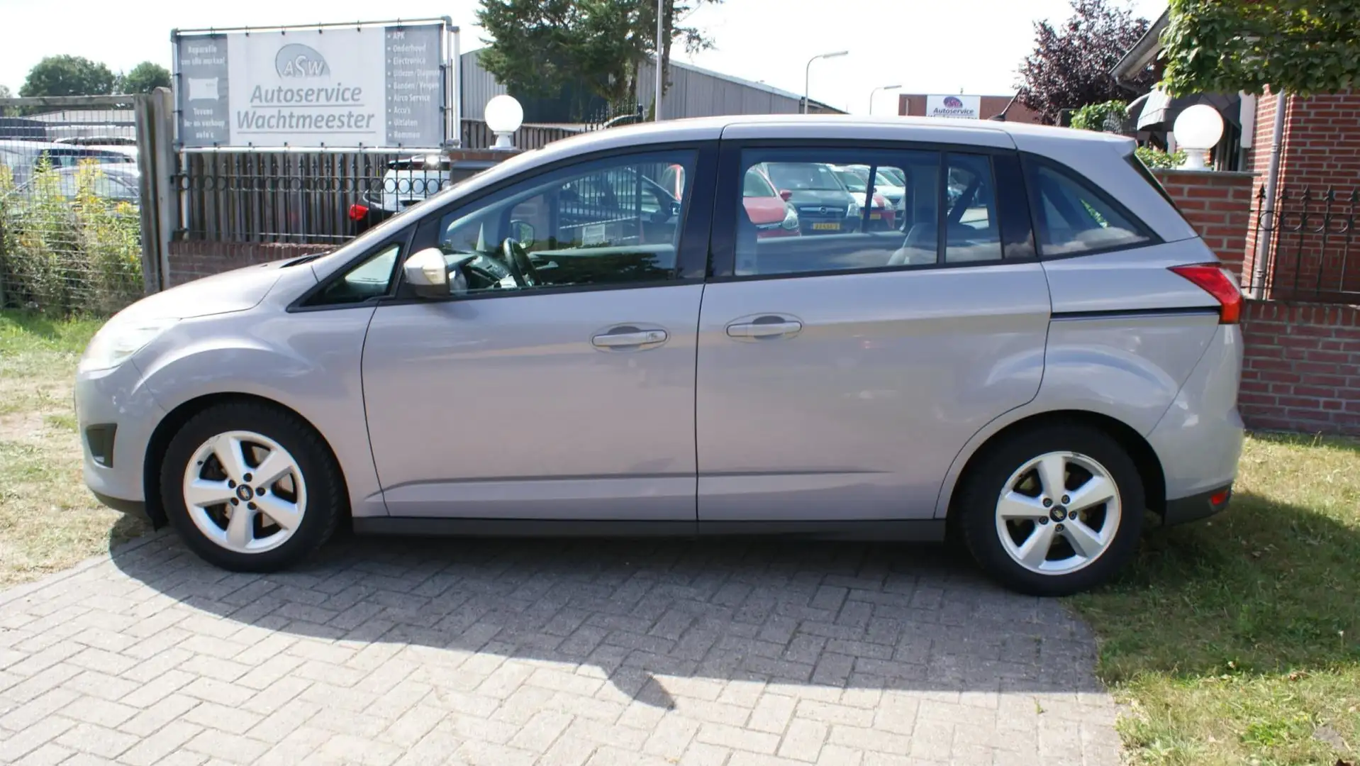 Ford Grand C-Max 1.6 Trend Grijs - 2