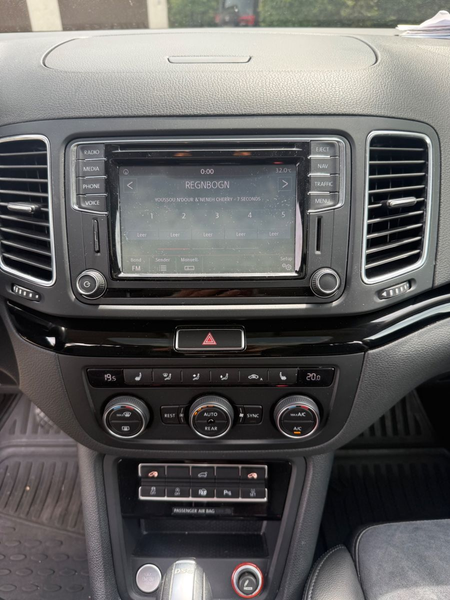 SEAT Alhambra 2.0 TDI Automatik Leder Panoramadach — photo 9