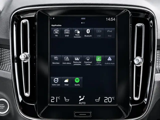 Volvo XC40 view 27