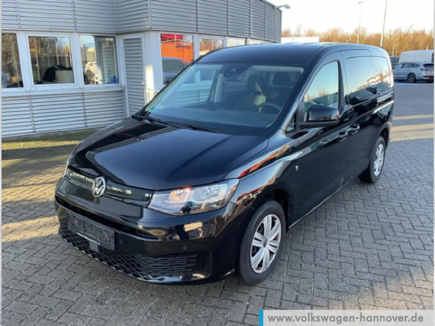 Volkswagen Caddy 2.0 TDI Navi DigCockpit PDC SHZ Schwarz - 1