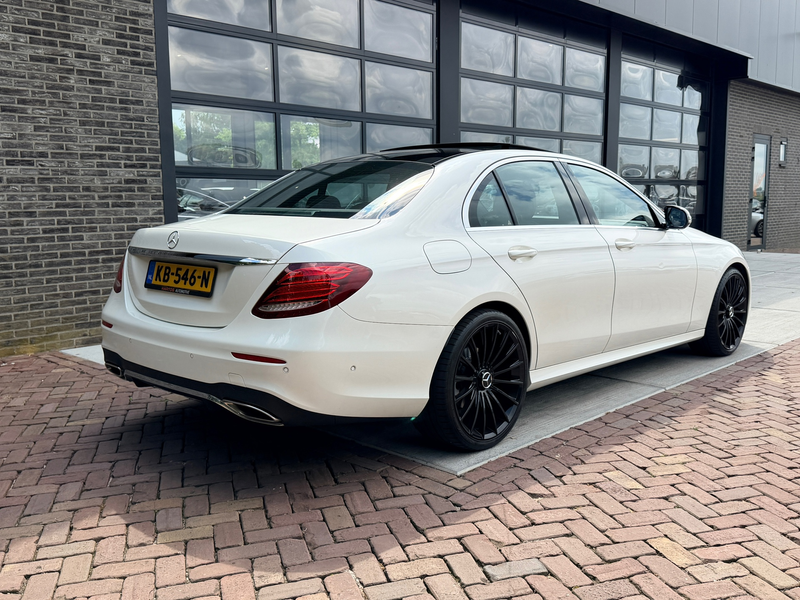 Mercedes-Benz E 200 Ambition | AMG Styling | Pano | Burmester | Camera — photo 2