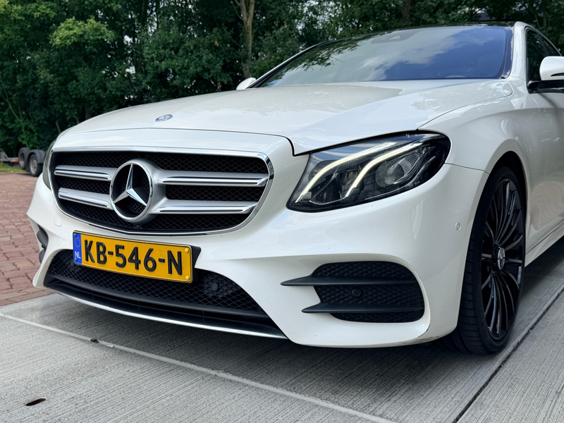 Mercedes-Benz E 200 Ambition | AMG Styling | Pano | Burmester | Camera — photo 10