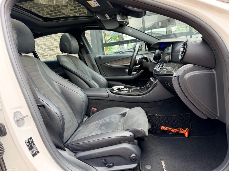 Mercedes-Benz E 200 Ambition | AMG Styling | Pano | Burmester | Camera — photo 14