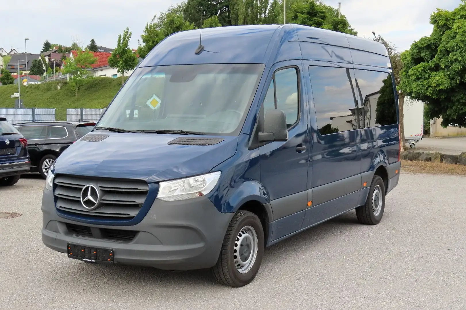 Mercedes-Benz Sprinter 316 CDi Tourer Autom. 9-Sitze AHK-3,5t Blau - 1