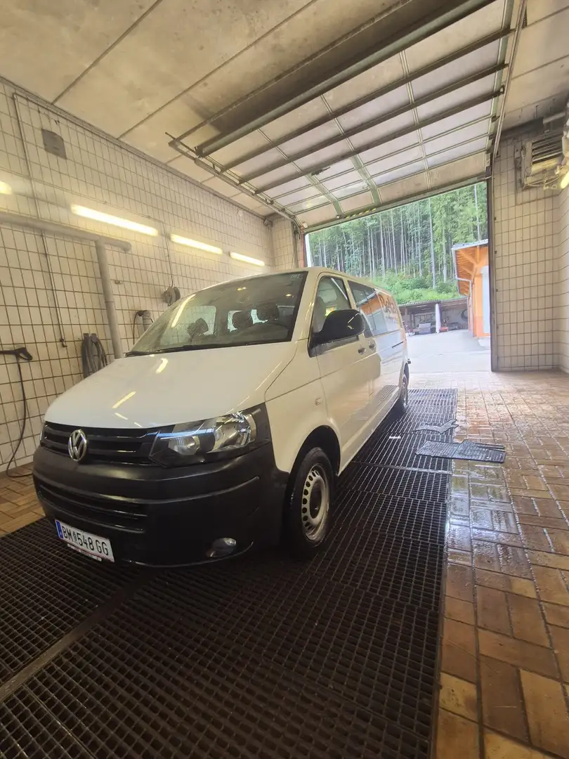 Volkswagen T5 Trandporter - 1