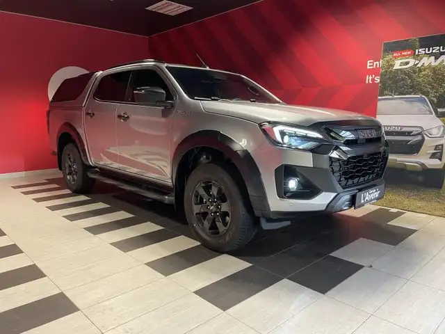 Isuzu D-Max DC - V-Cross + Hardtop + Trekhaak