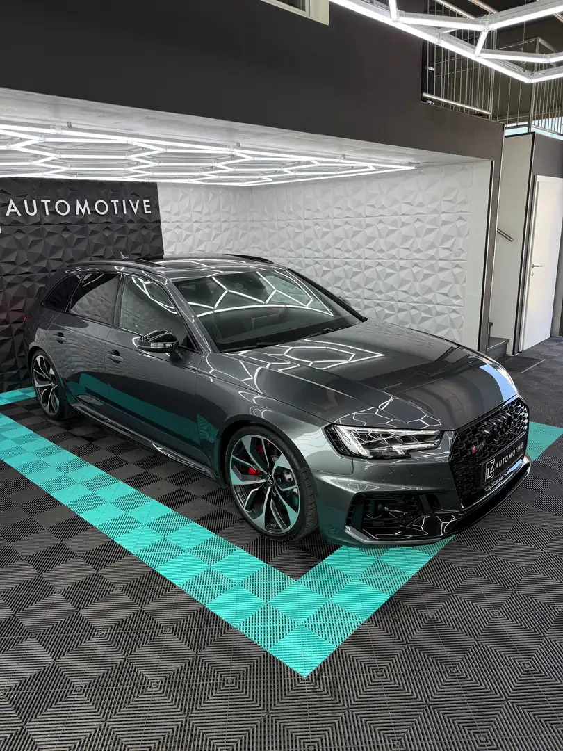Audi RS4 2.9 TFSI quattro OHNE OPF *5,49% FIXZINSSATZ* Grau - 1