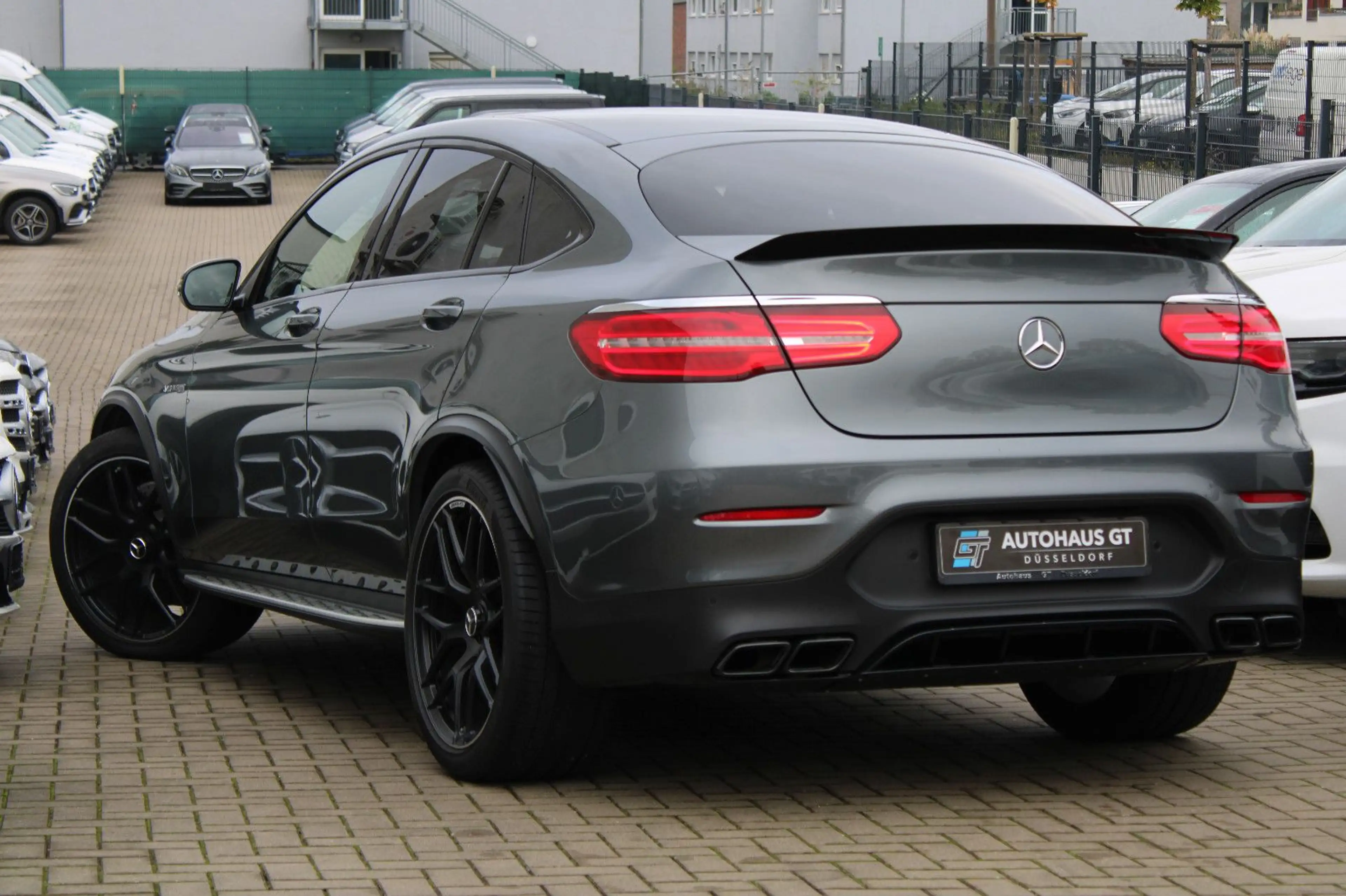 Mercedes-Benz GLC 63 AMG GLC 63 S AMG 4Matic+/Night/Glasd/Distron/Kamera — photo 2