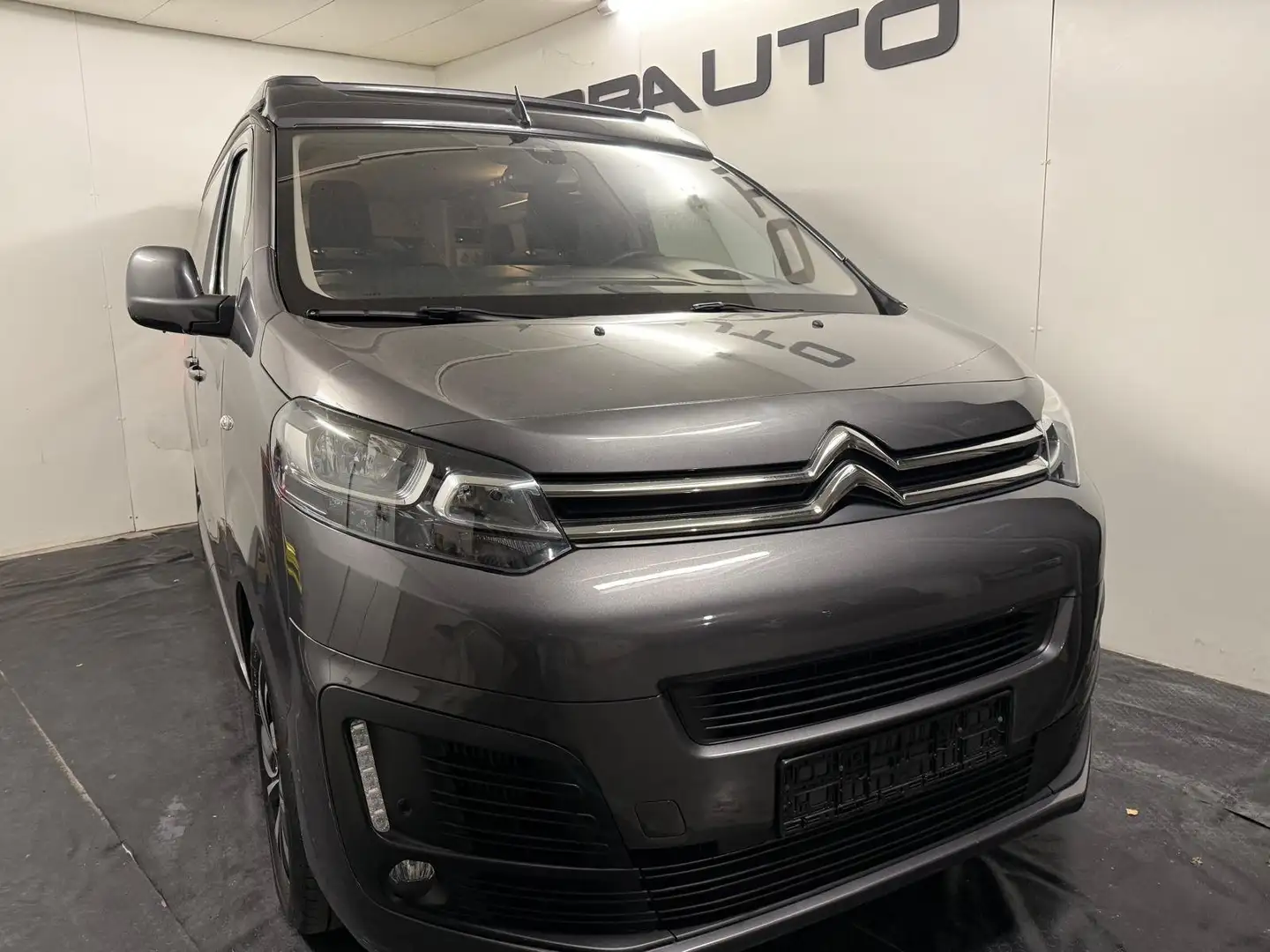 Citroen Jumpy SpaceTourer FEEL M CAMPSTAR Grigio - 2