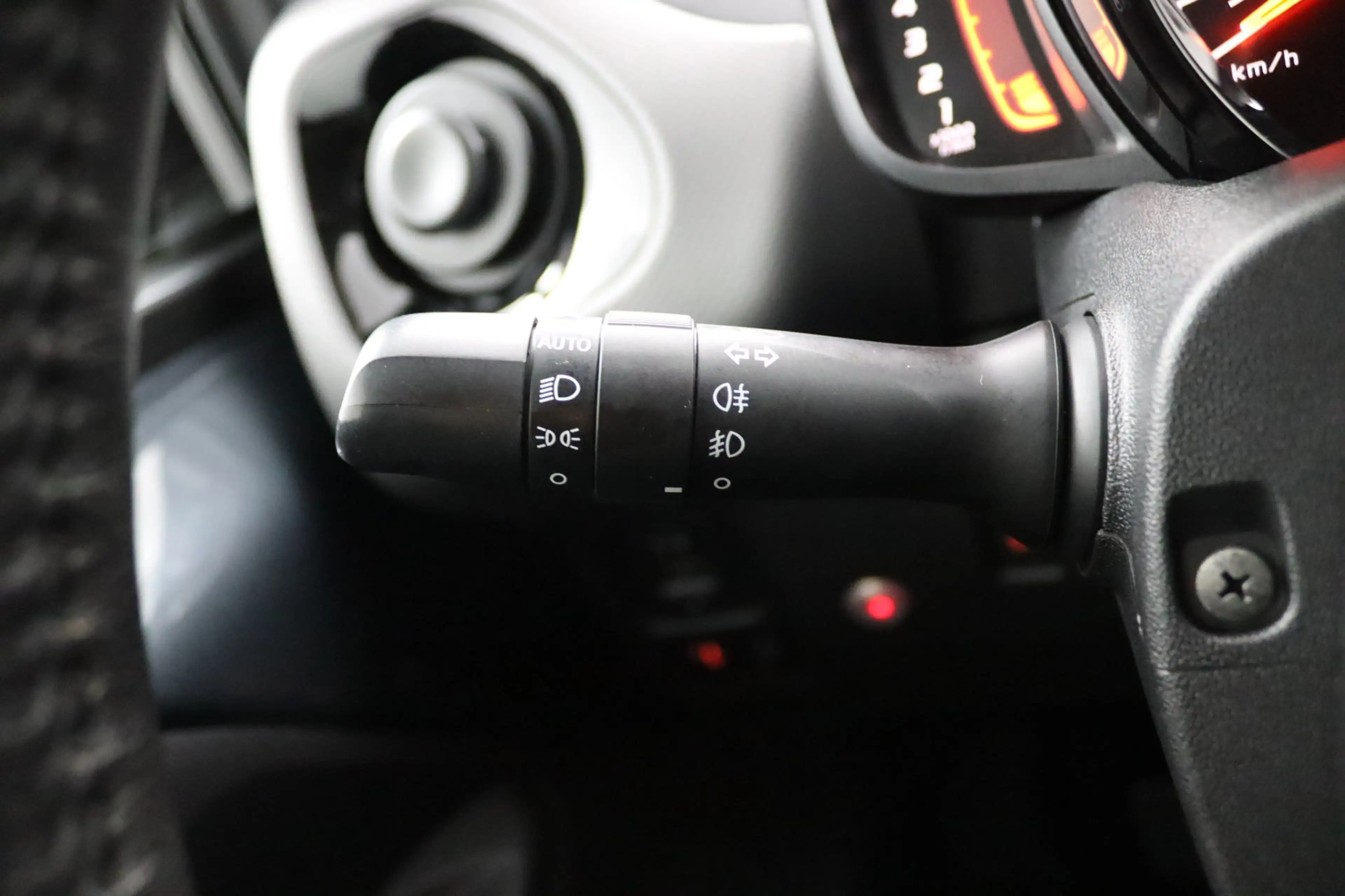 Peugeot 108 1.0 e-VTi Allure | Climate Control | CarPlay/Andro — photo 36