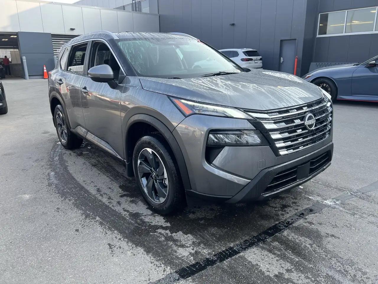Nissan Rogue снимка Nissan Rogue