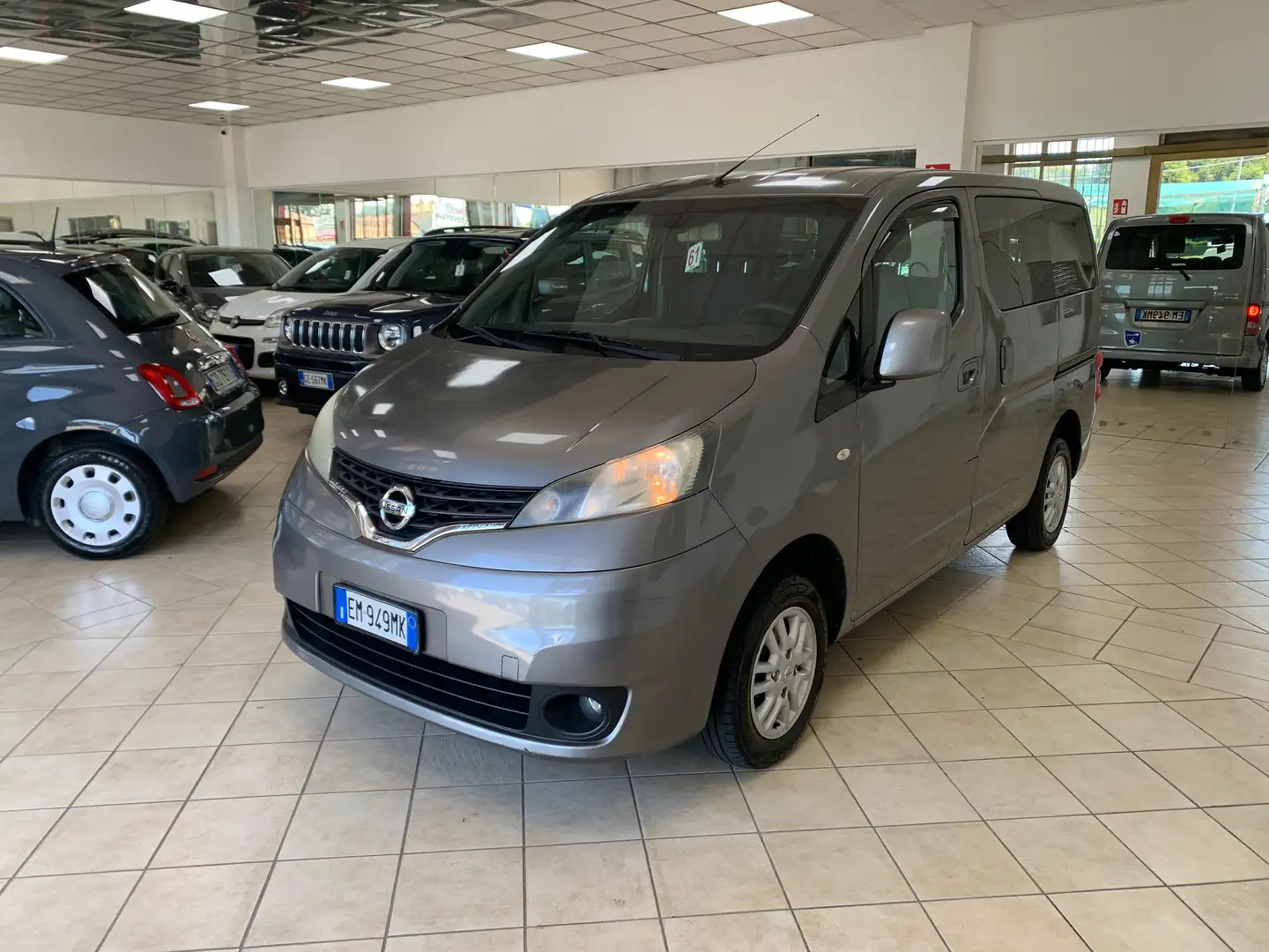 Nissan Evalia NV200 1.5 dci N-Tec 110cv Szary - 1