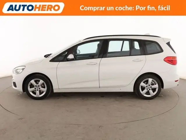 BMW 2 Series view 3