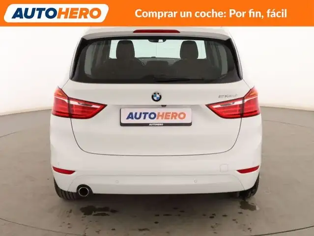BMW 2 Series view 5