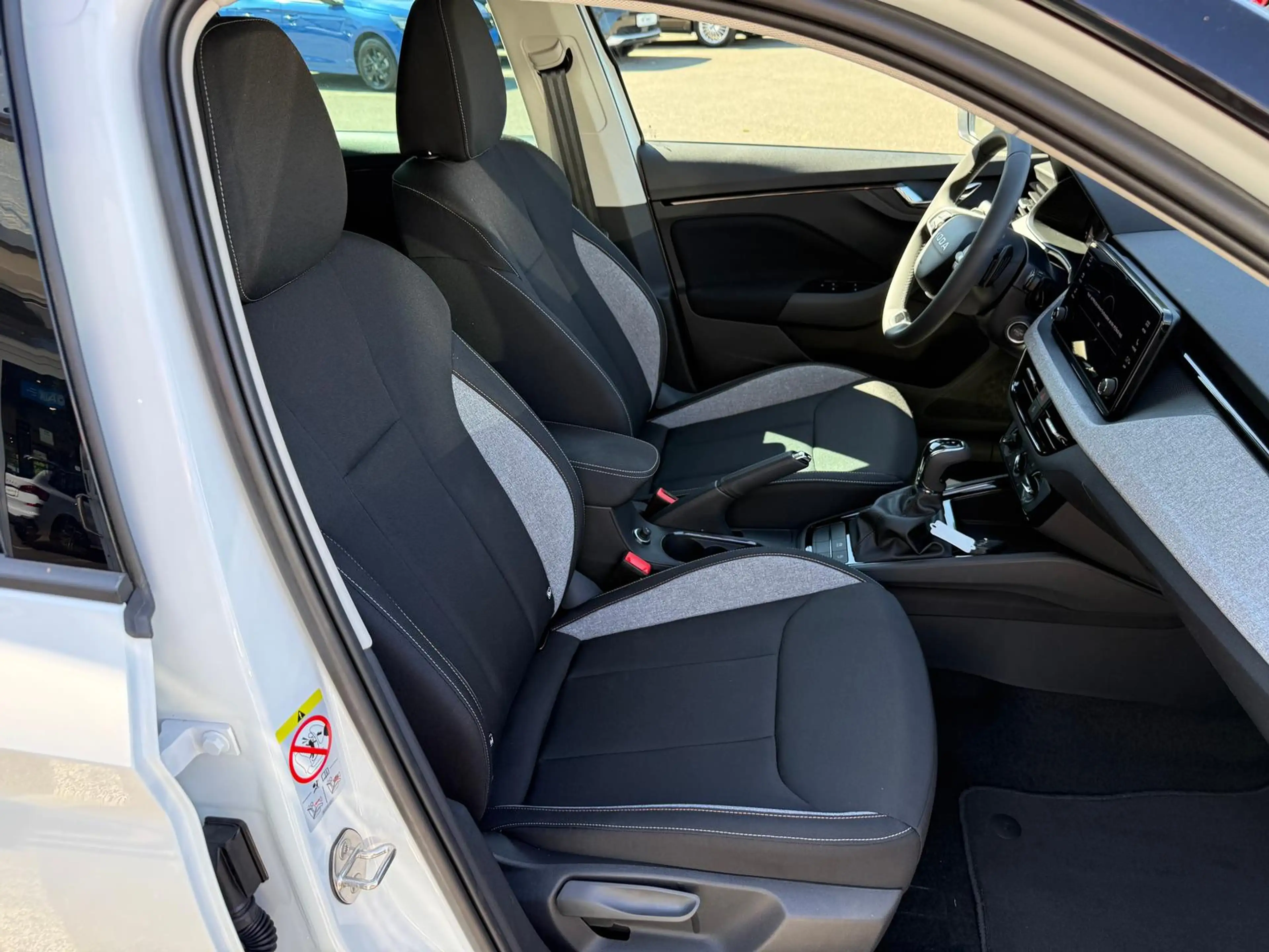 Skoda Kamiq 1.0 TSI Selection*RFK*AppCo*Automatik*SHZ* — photo 19