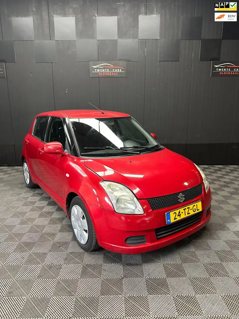 Suzuki Swift 1.5 GLS | Airco | Nieuwe Motor | Nieuwe APK | Rood - 1