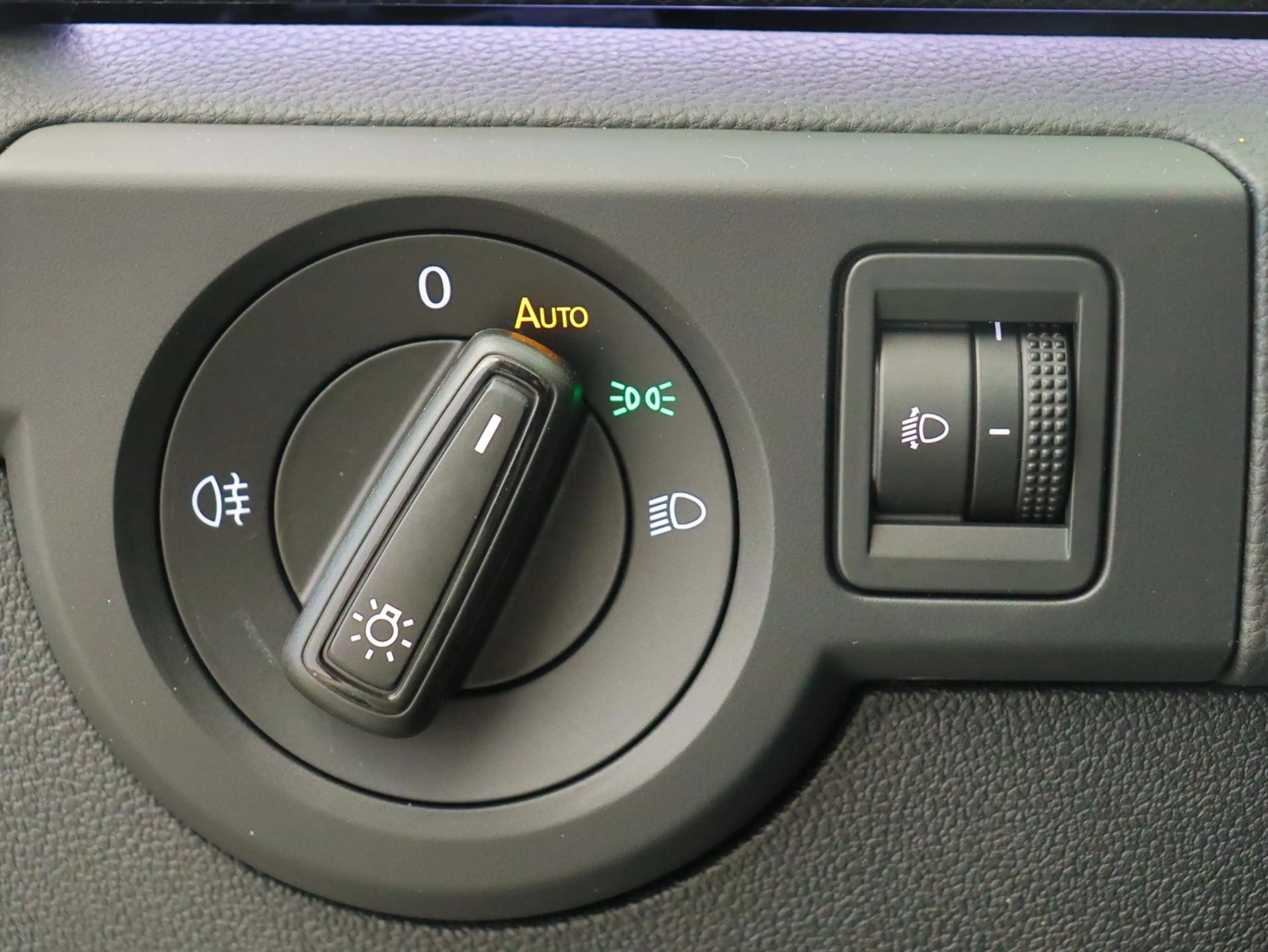 Volkswagen T-Cross GOAL 1.5TSI DSG+KAMERA+ACC+NAVI+MFL — photo 11