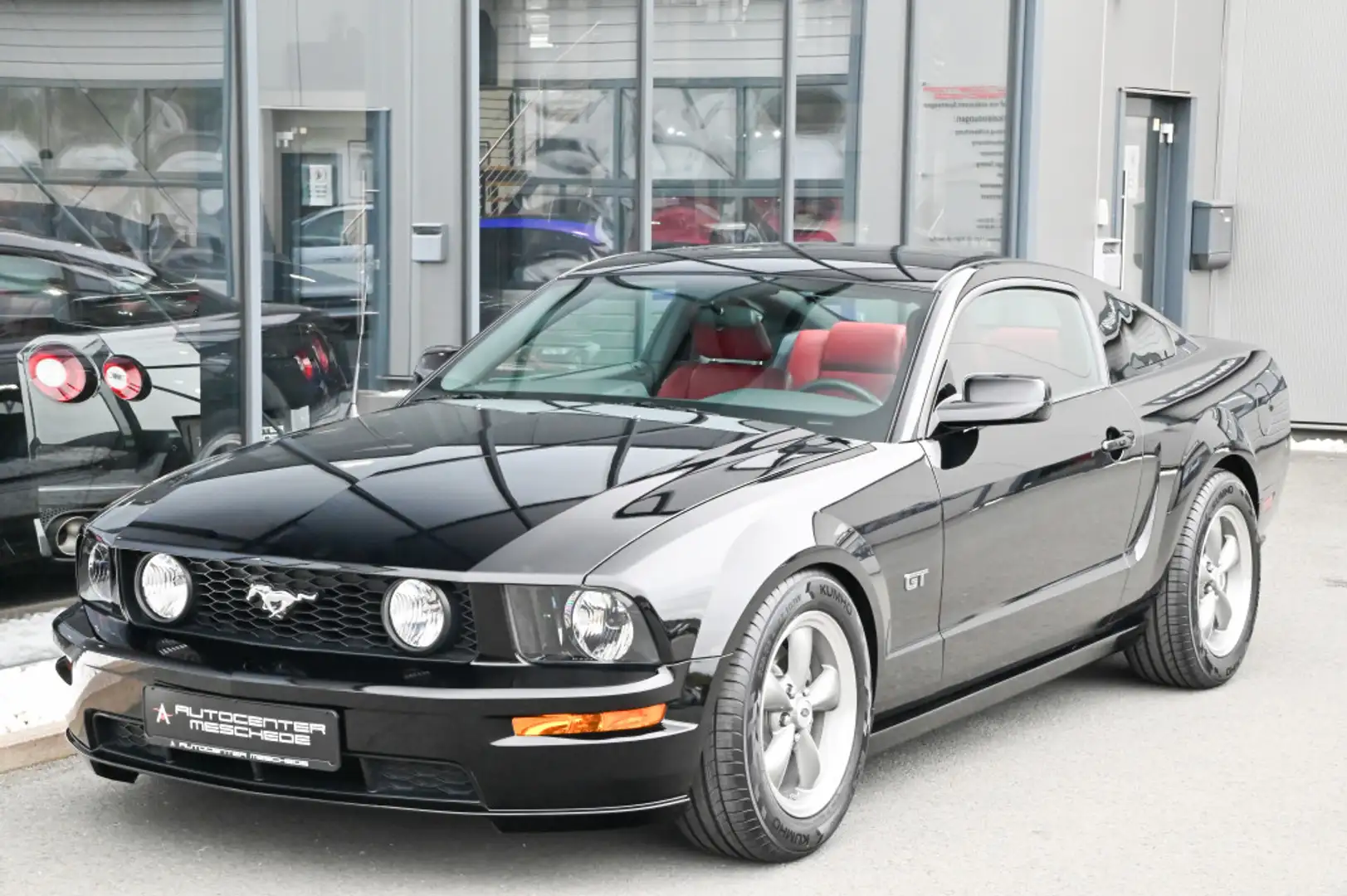 Ford Mustang Coupe 4.6 V8 GT *2.Hand erst 54.194 km* crna - 2