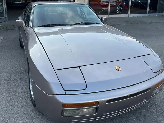 Porsche 944 944 Turbo S 1988 Sondermodell, Checkheft!