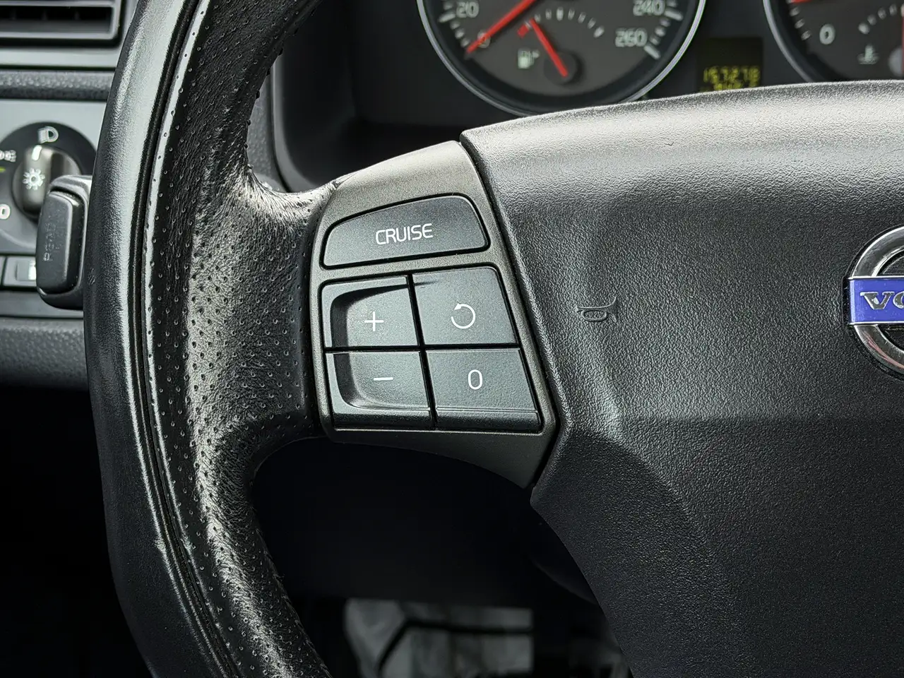 Volvo C70 снимка Volvo C70