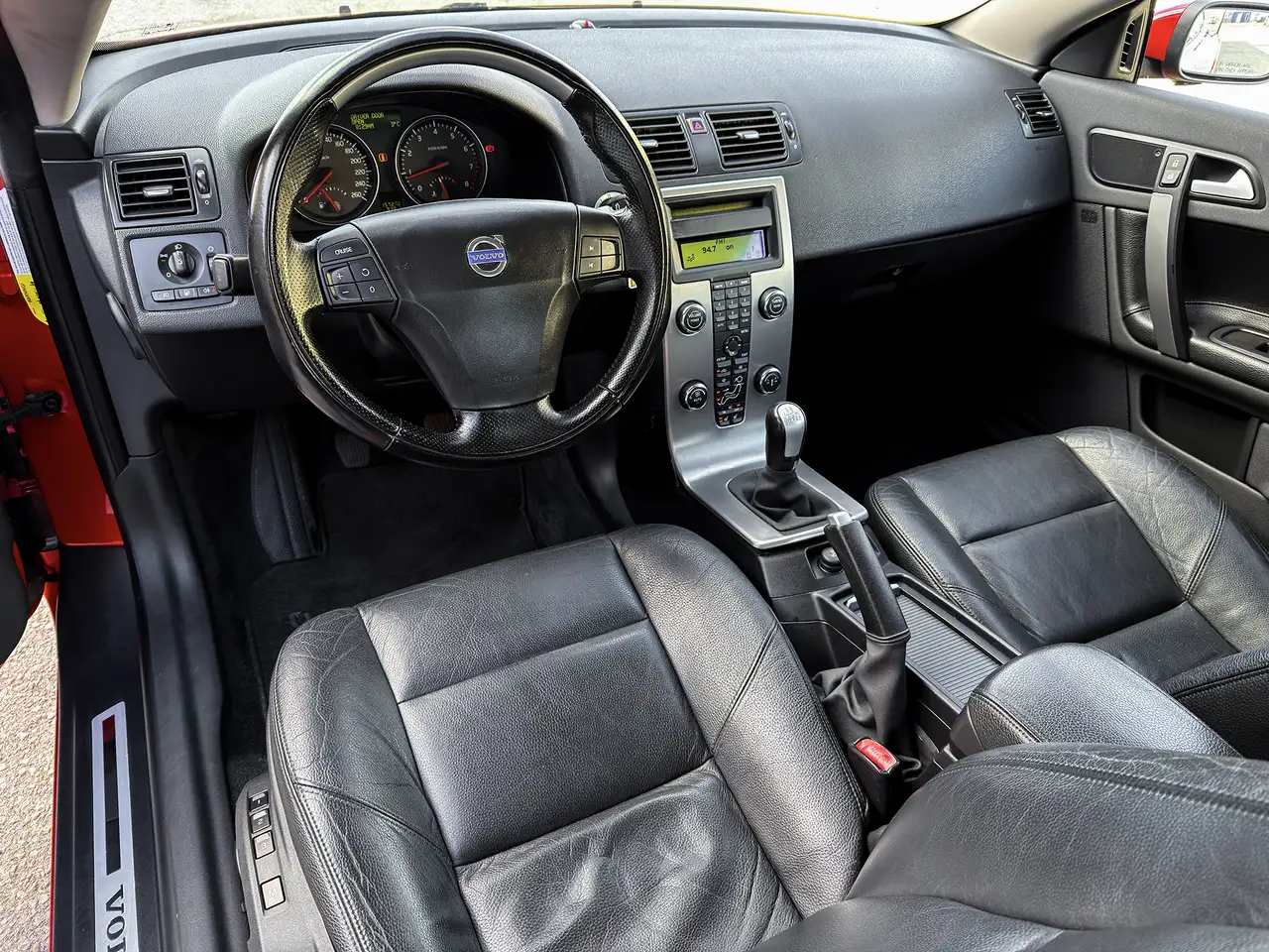 Volvo C70 снимка Volvo C70