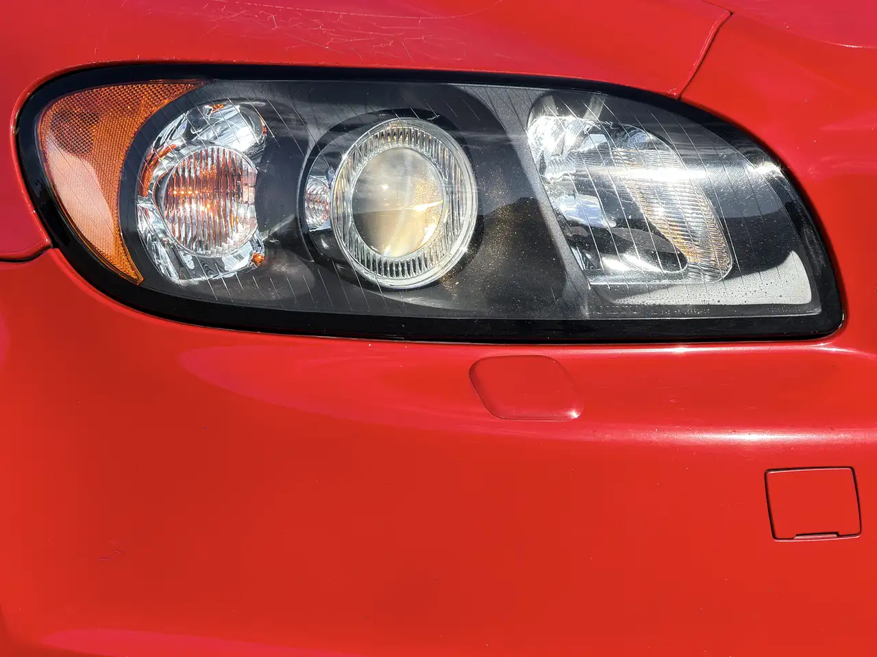 Volvo C70 снимка Volvo C70
