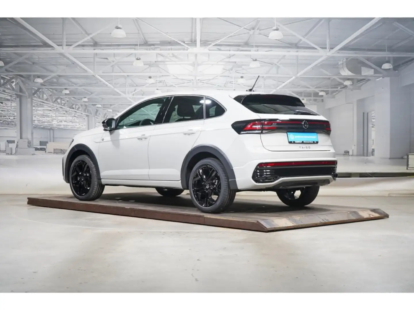 Volkswagen Taigo R-Line 1,5 l TSI AHK Black Style ACC IQ.DRIV Grau - 2