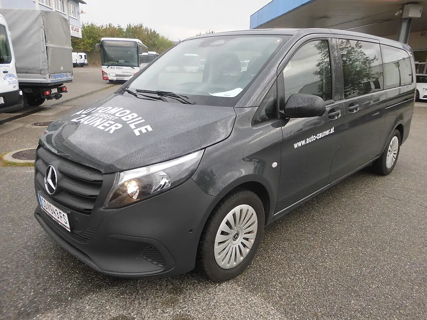 Mercedes-Benz Vito Tourer 116 CDI Extralang PRO Aut. Grau - 1