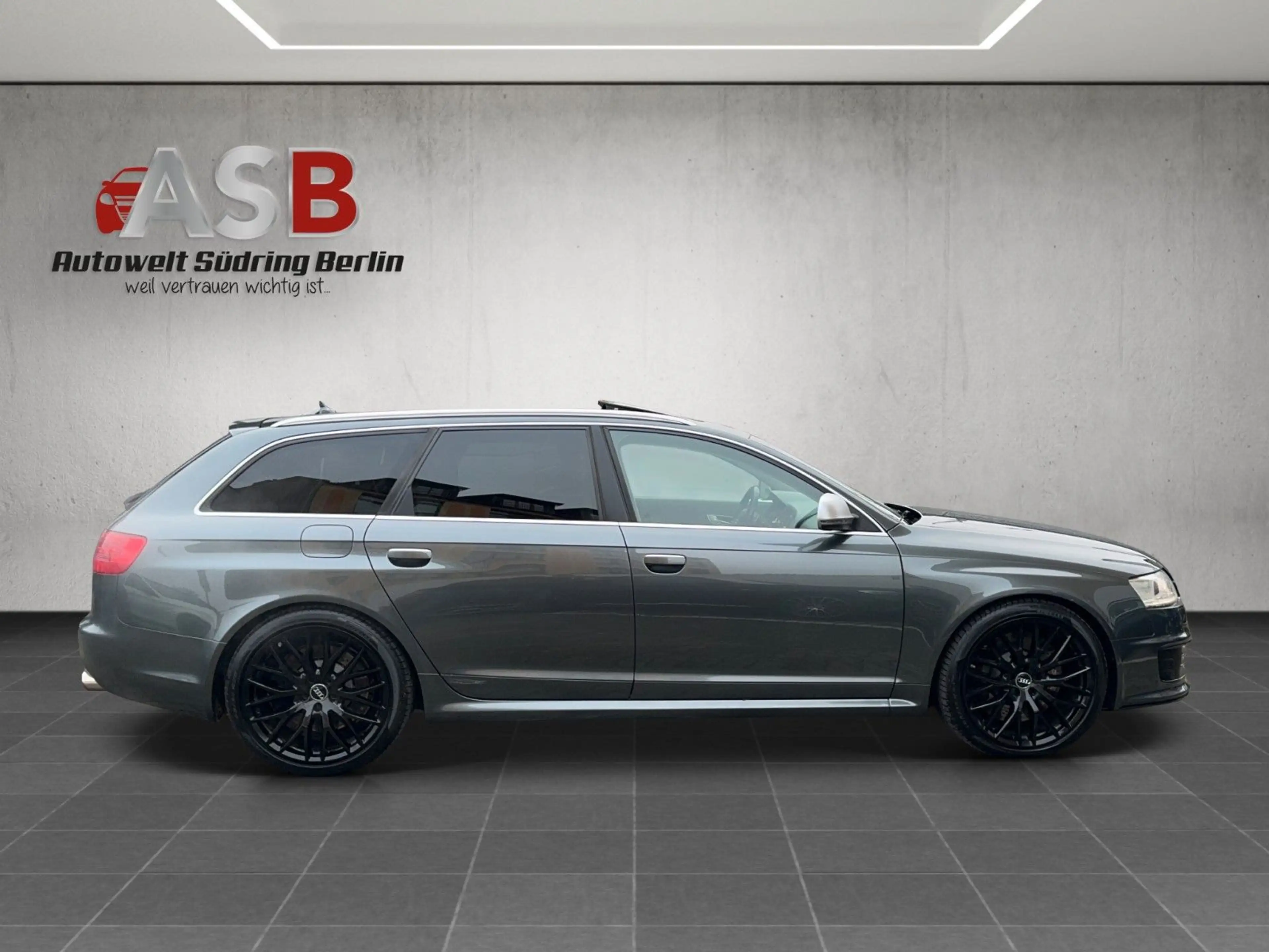 Audi RS6 Avant 5.0 TFSI quattro Leder*Navi*Xenon*SD* — photo 8