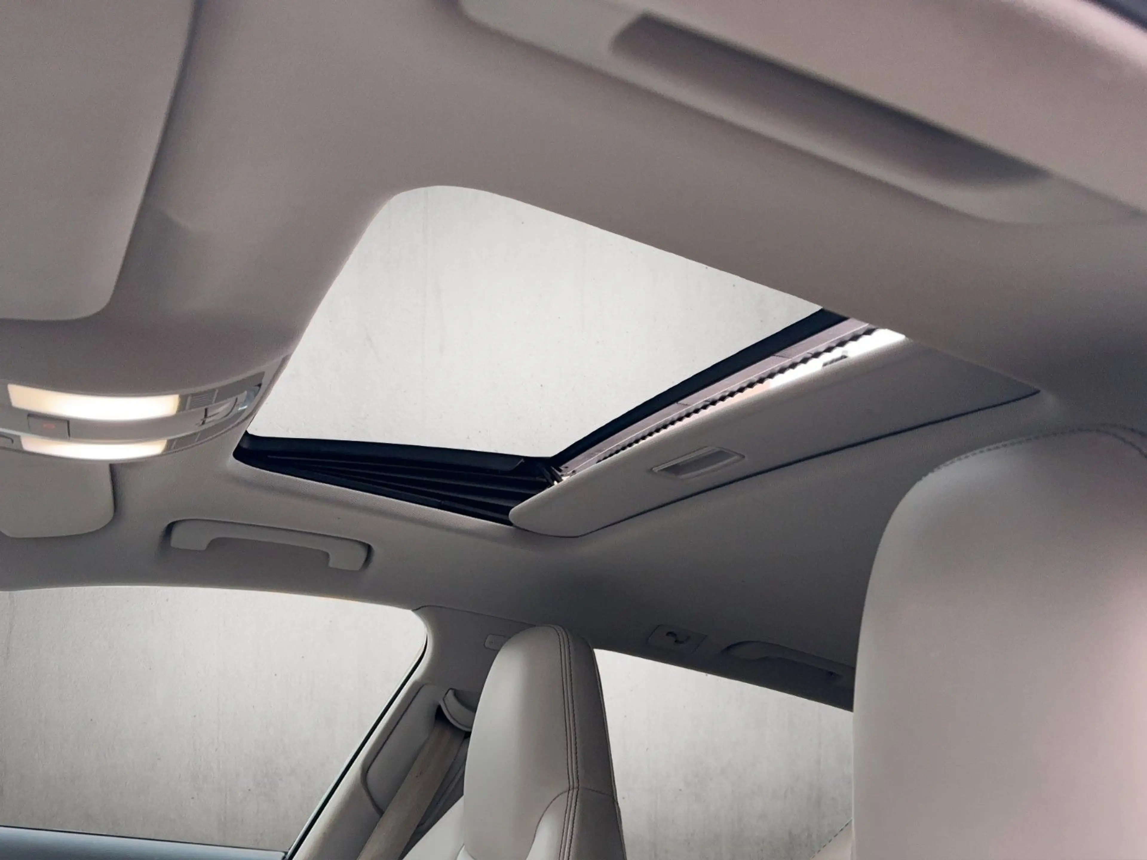 Audi RS6 Avant 5.0 TFSI quattro Leder*Navi*Xenon*SD* — photo 11