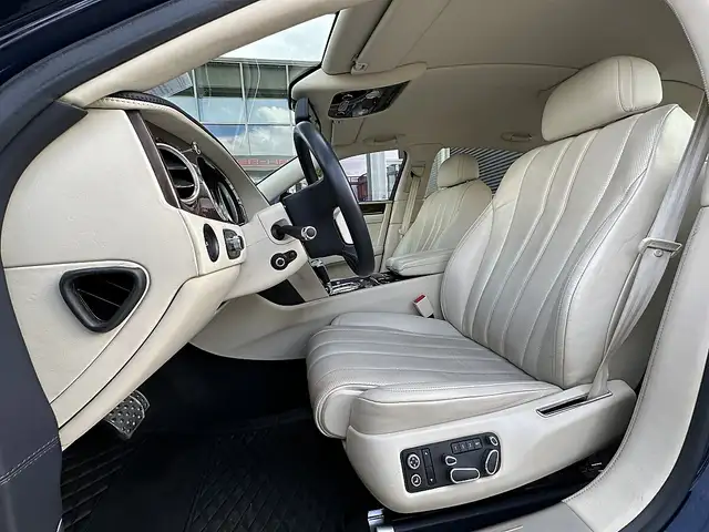 Bentley Flying Spur Continental GT Flying Spur V8, durchgehend bei ... Ansicht 35