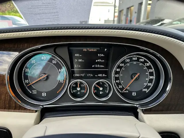 Bentley Flying Spur Continental GT Flying Spur V8, durchgehend bei ... Ansicht 27