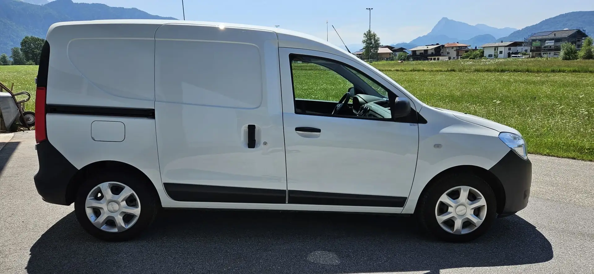 Dacia Dokker VAN dCi 95 Lieferwagen, 2x Schiebetüren, Klima Weiß - 2