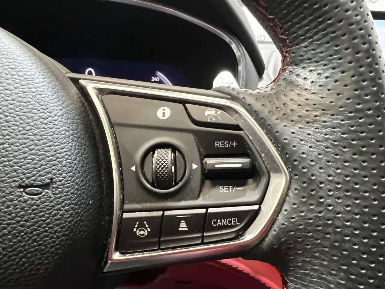Acura MDX снимка Acura MDX