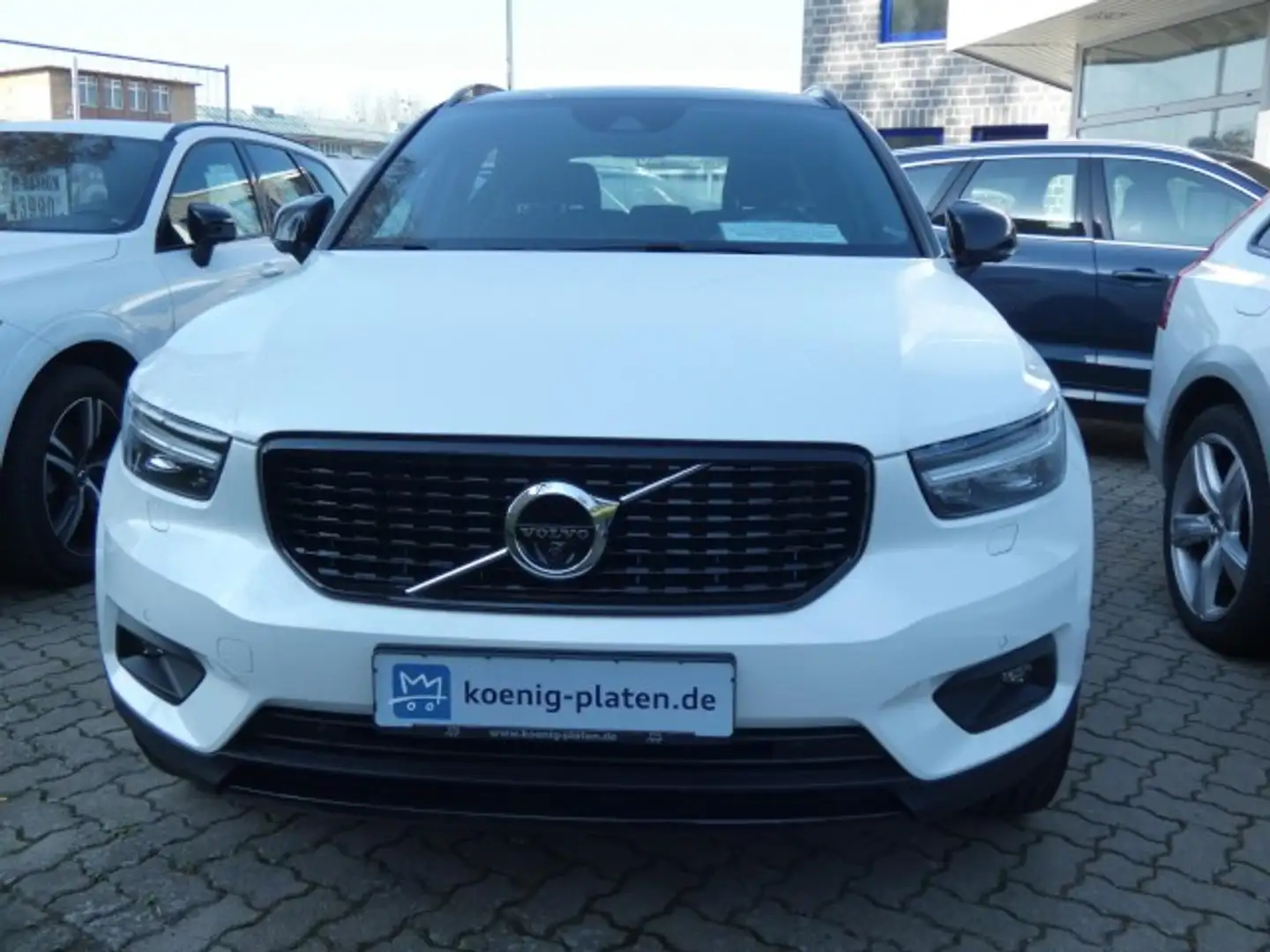 Volvo XC40 T5 AWD R-Design (EURO 6d-TEMP) Klima Navi Blanc - 2