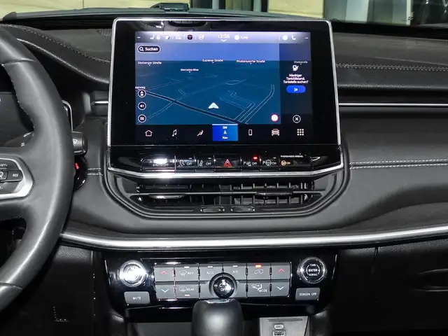 Jeep Compass view 7