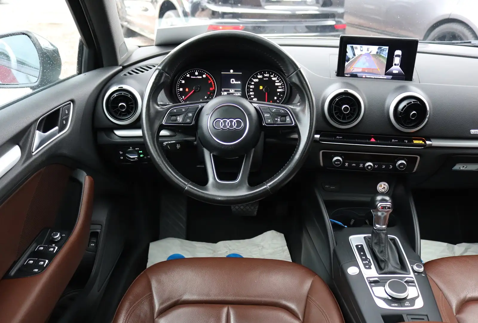 Audi A3 2.0 TFSI Limousine Pano*Kamera*Leder*KeyGo* Gris - 2