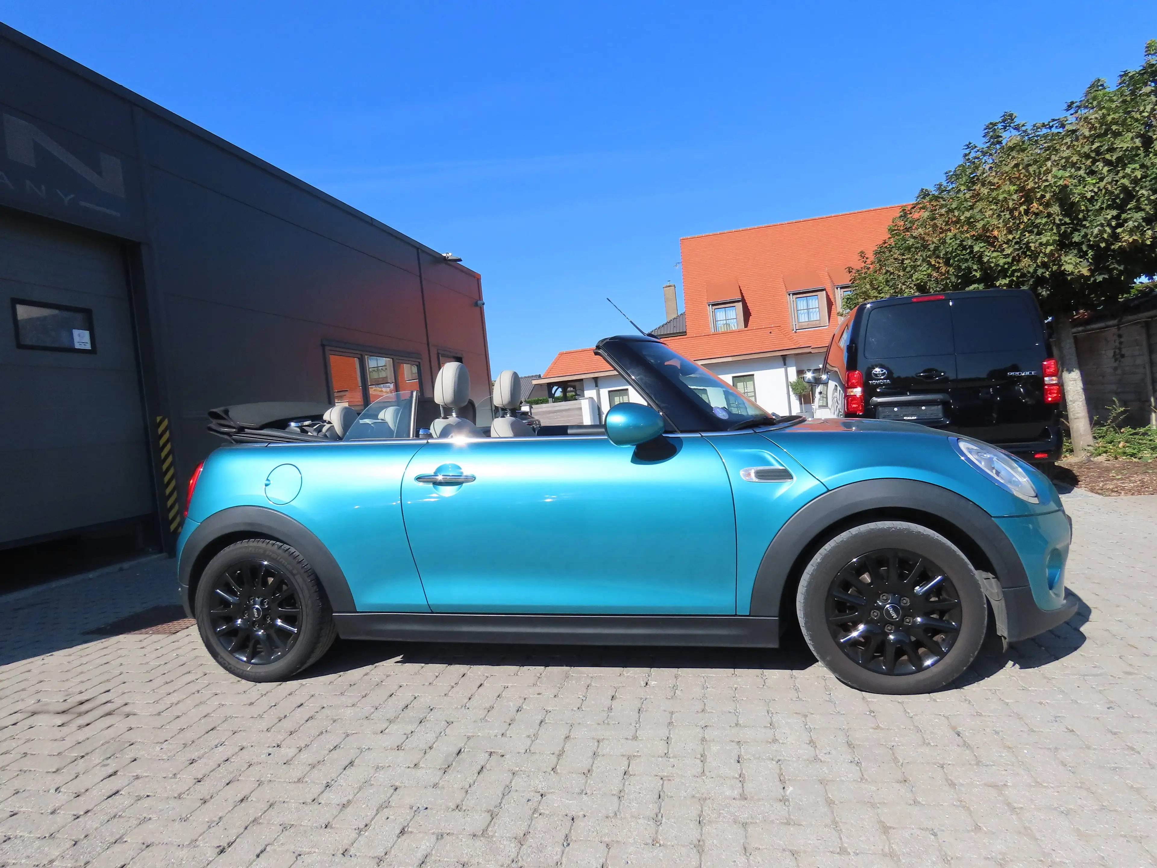 MINI One Cabrio Mini Cabriolet 1.2 One — photo 2