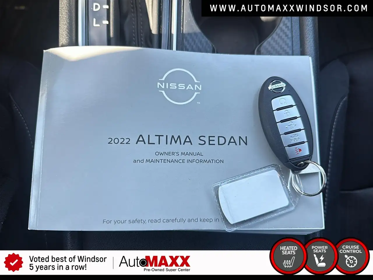 Nissan Altima снимка Nissan Altima
