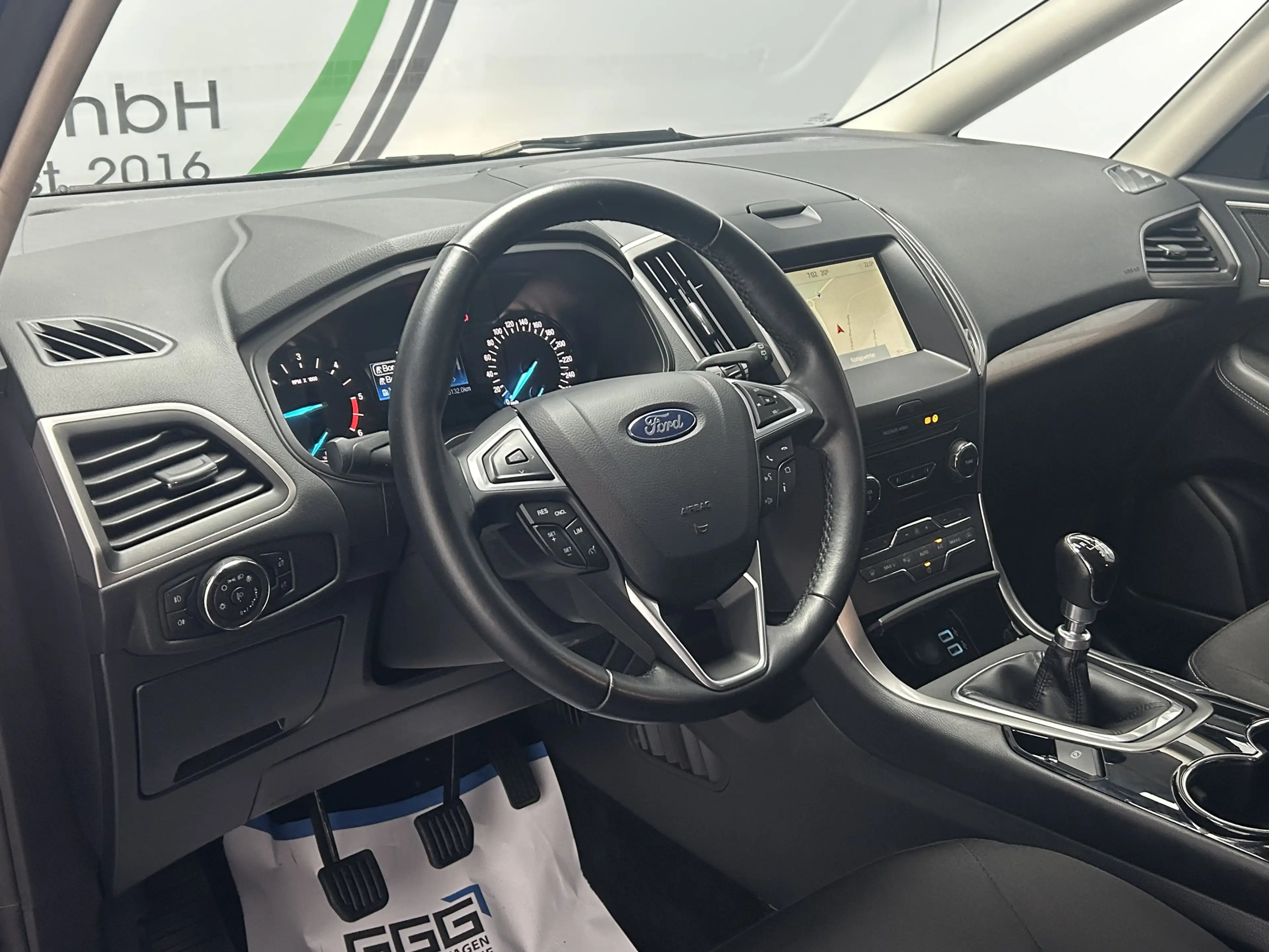 Ford Galaxy Trend 7-Sitzer AHK Navi R.Cam PDC Euro 6d — photo 11