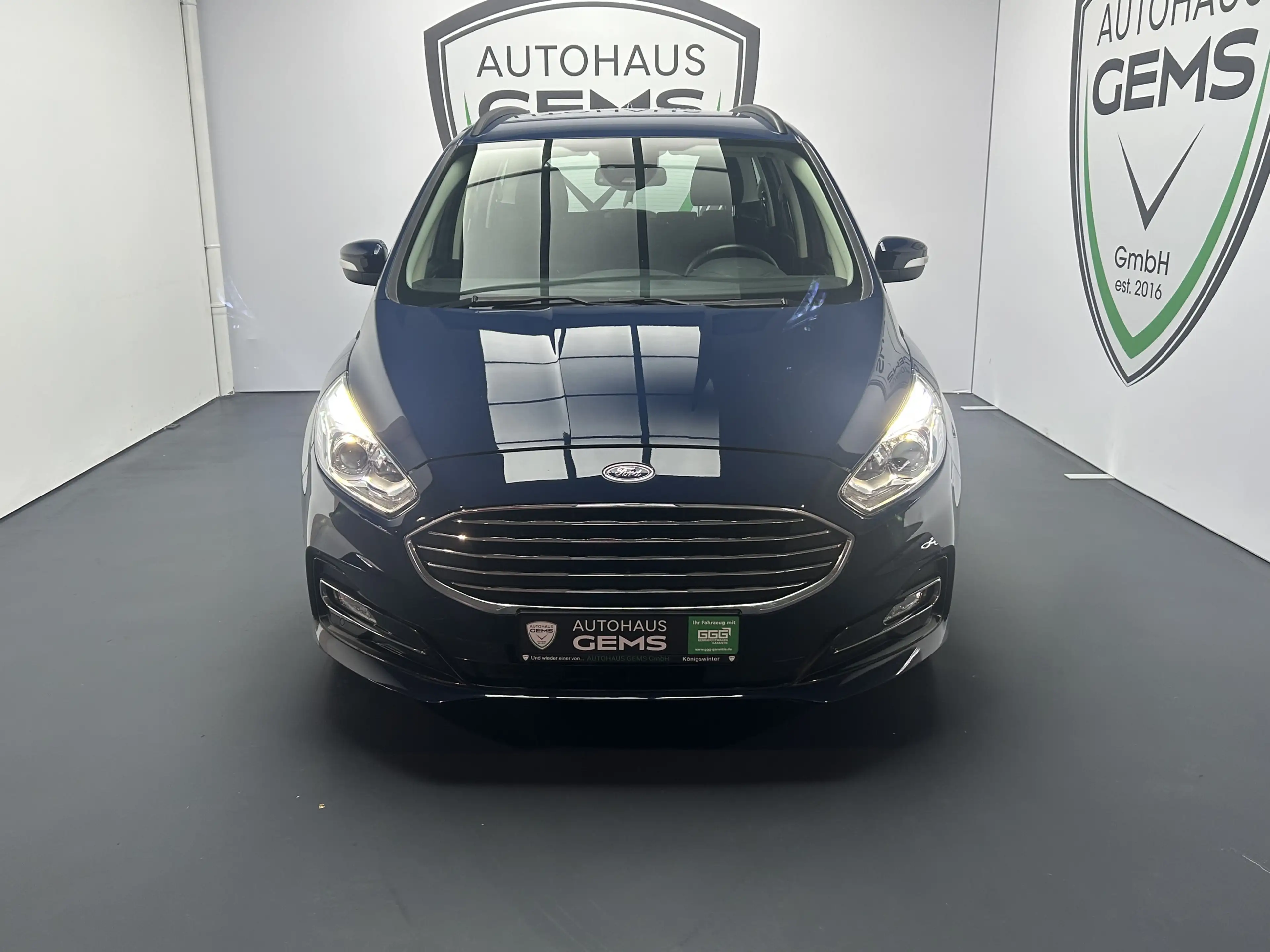 Ford Galaxy Trend 7-Sitzer AHK Navi R.Cam PDC Euro 6d — photo 2