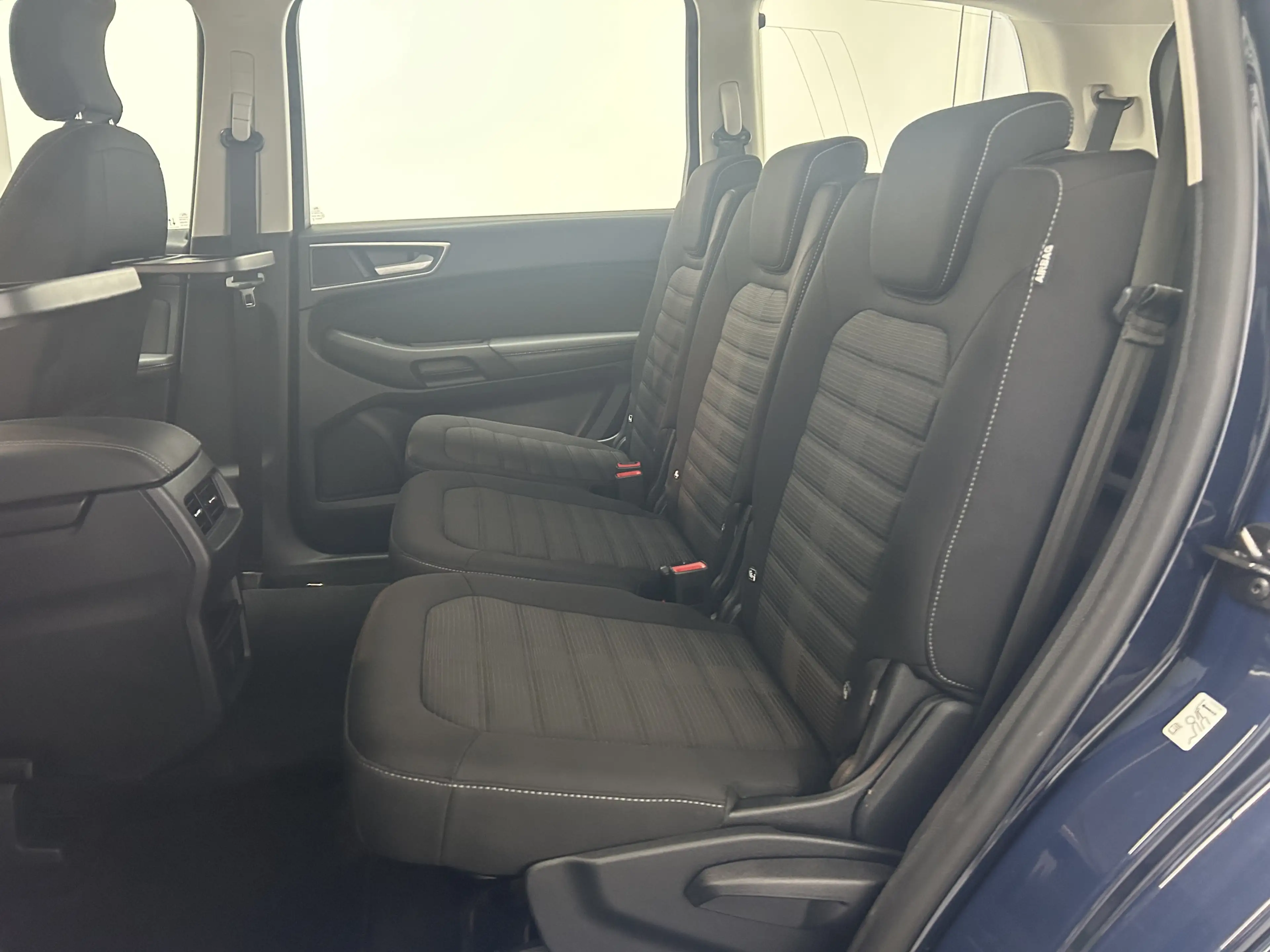 Ford Galaxy Trend 7-Sitzer AHK Navi R.Cam PDC Euro 6d — photo 8